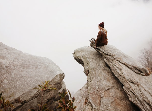 photo-1494856488146-6070a6b67f78-2