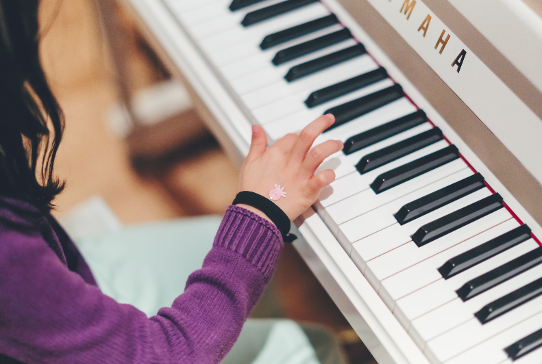 Piano - Siniz Kim